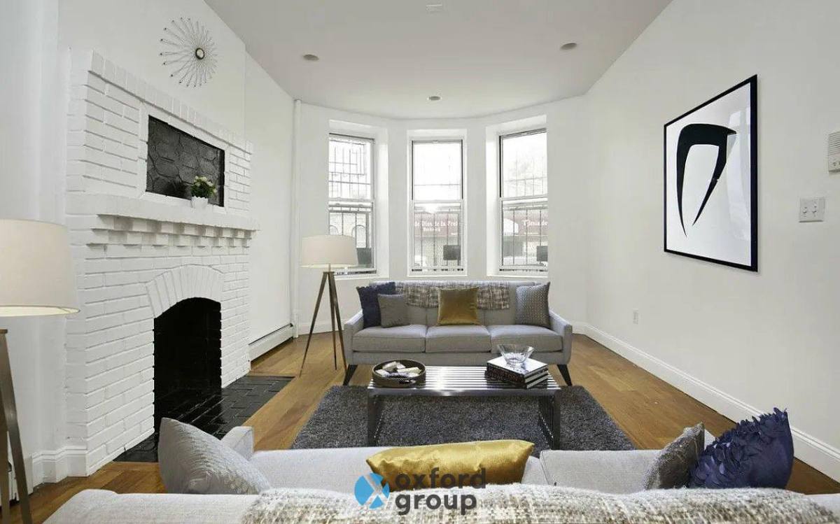 Townhouse for rent at 69 Eldert St #1B, Brooklyn, NY 11207