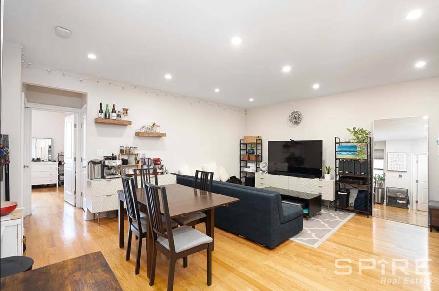 Apartment for rent at 105 Bennett Ave #24A, New York, NY 10033