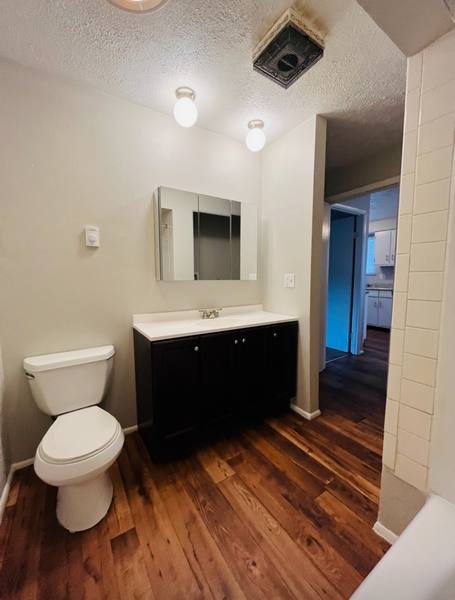 Apartment for rent at Broadmoor, 207-225 Glenside Court #223, Dayton, OH 45426