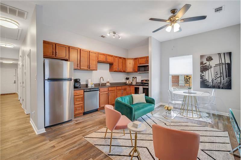 Townhouse for rent at 323 W 31st St, Savannah, GA 31401