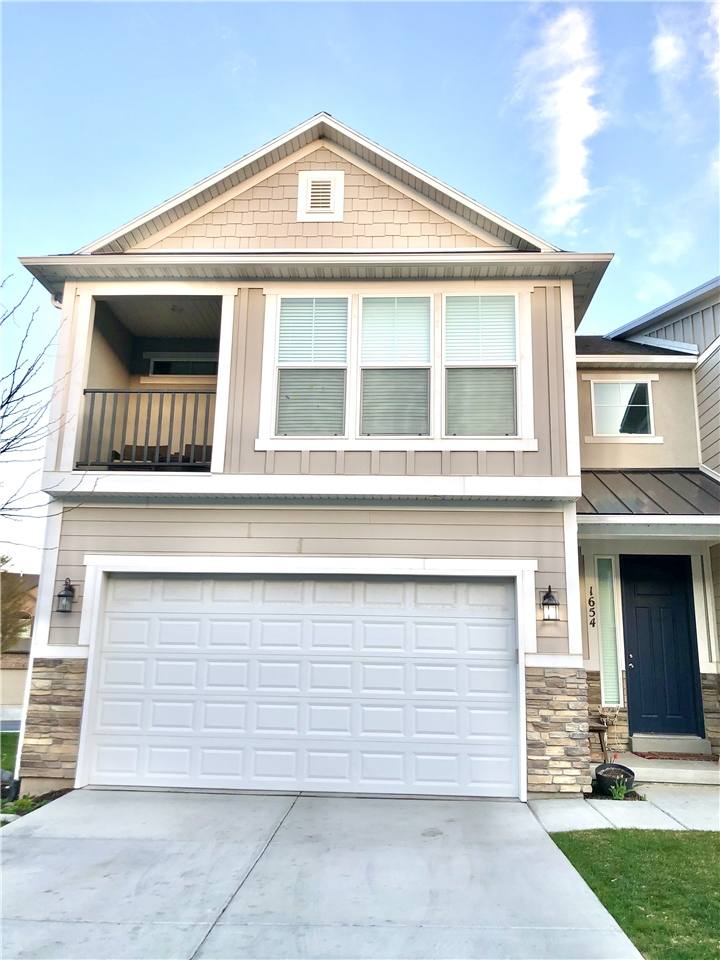 Townhouse for rent at 1654 N Apache Rd, Saratoga Springs, UT 84045
