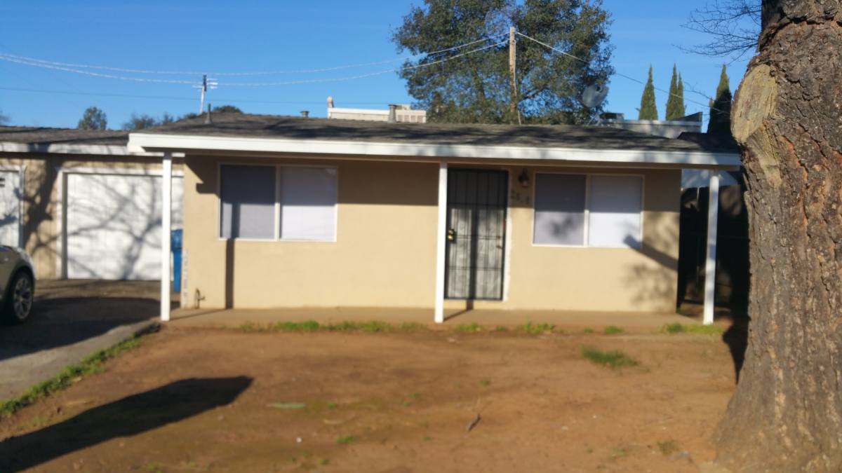 Apartment for rent at 2828 - 2830 Alfreda Way, Redding, CA 96002