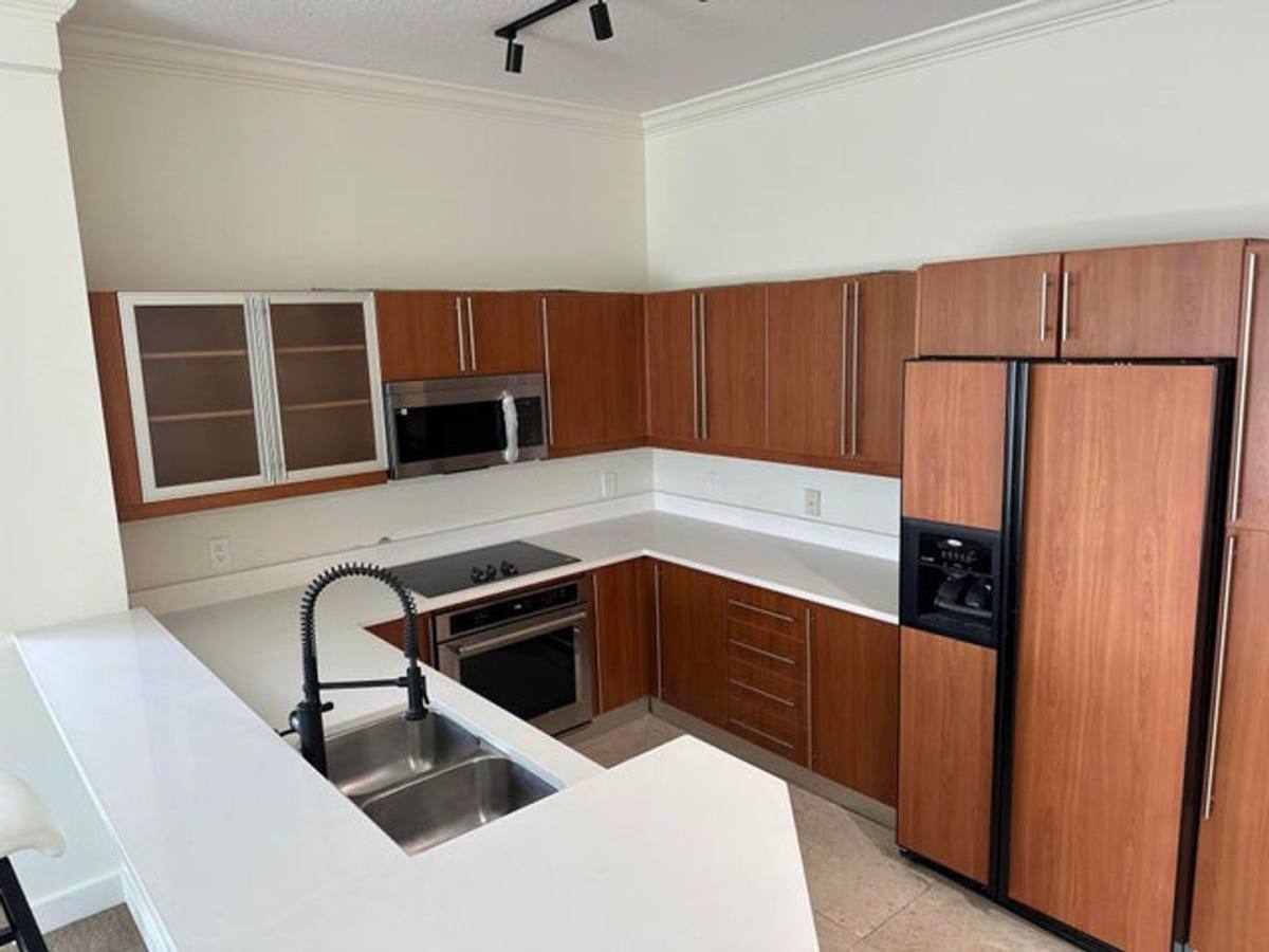 Condo for rent at 1551 N Flagler Dr Uph #11, West Palm Beach, FL 33401