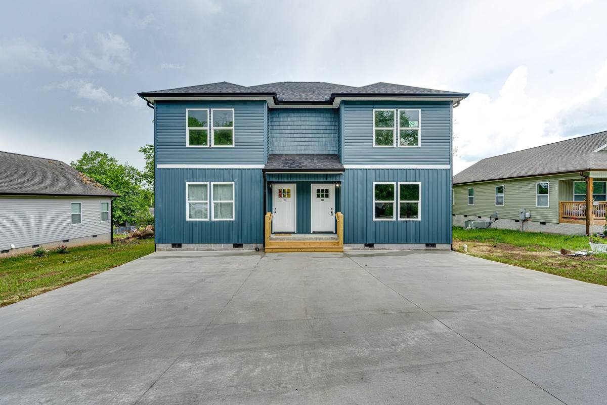 Apartment for rent at 2009 Taylor St, Chattanooga, TN 37406