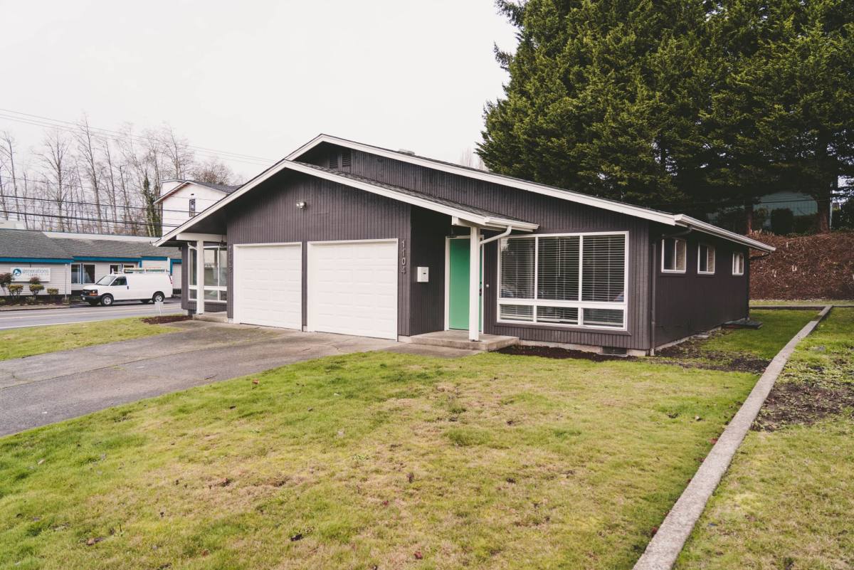 Apartment for rent at 1102-1122 10th Ave SE, Olympia, WA 98501