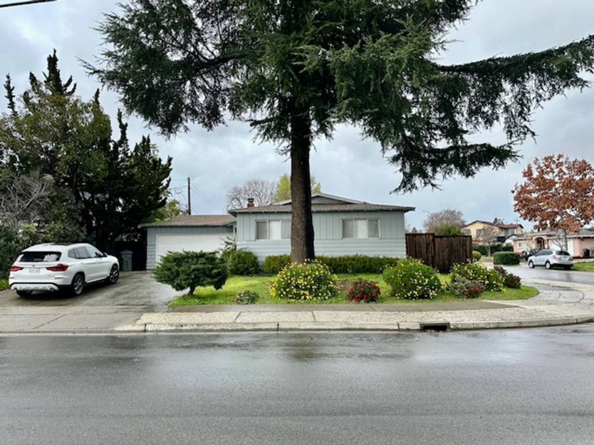 House for rent at 1311 Klamath Dr, San Jose, CA 95130
