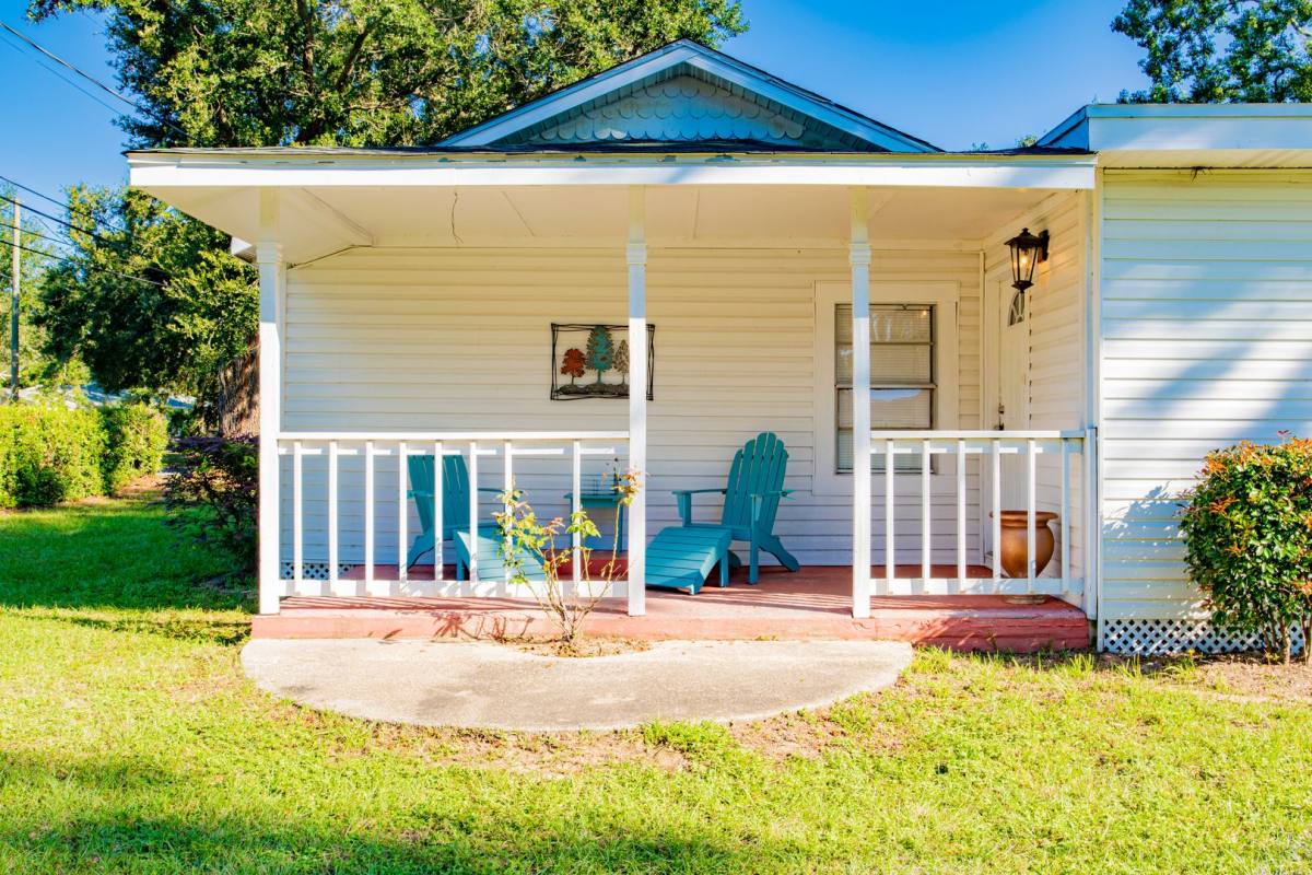 House for rent at 1252 E Burgess Rd, Pensacola, FL 32504