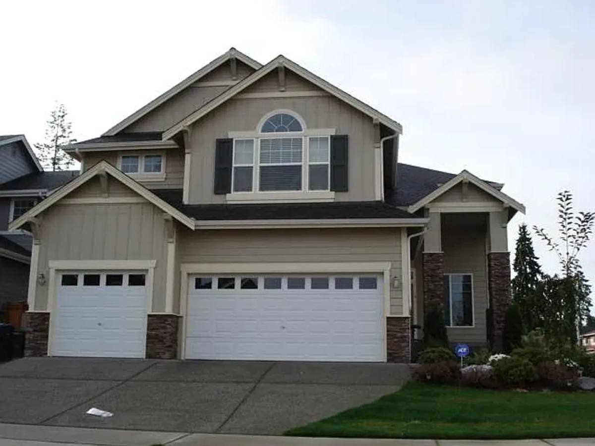 House for rent at 812 201st St SW, Lynnwood, WA 98036