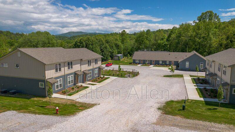Townhouse for rent at 22 Catawba Valley Court, Old Fort, NC 28762