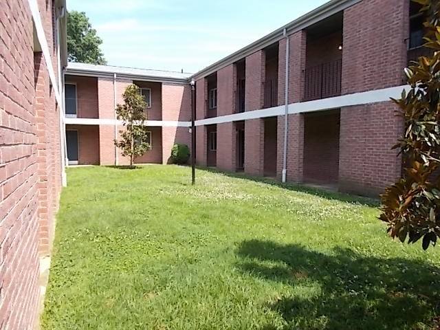 Apartment for rent at 320 E Mercury Blvd, Hampton, VA 23663