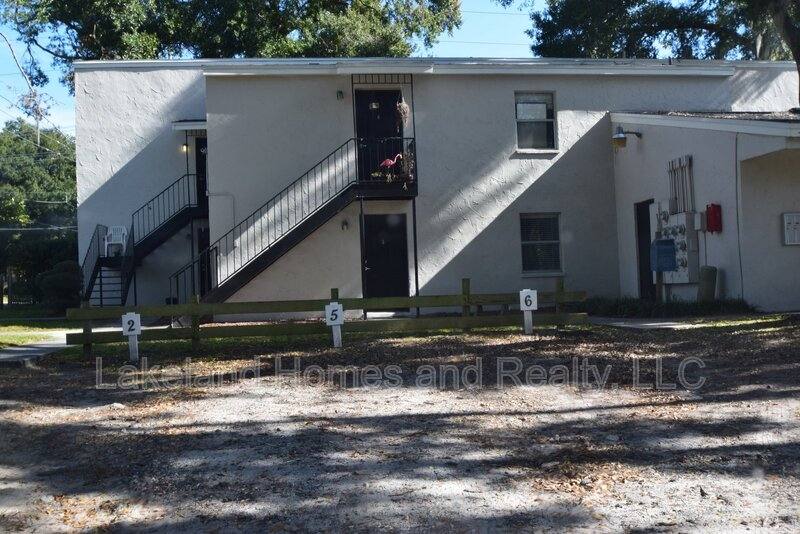 Apartment for rent at 1005 S New York Ave #4, Lakeland, FL 33803