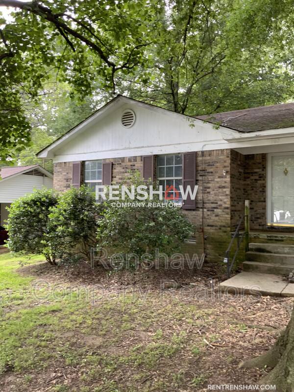 House for rent at 107 Park Circle, Trenton, TN 38382