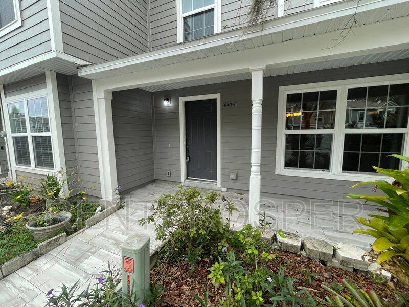 Townhouse for rent at 4435 Brook Hollow Circle, Winter Springs, FL 32708