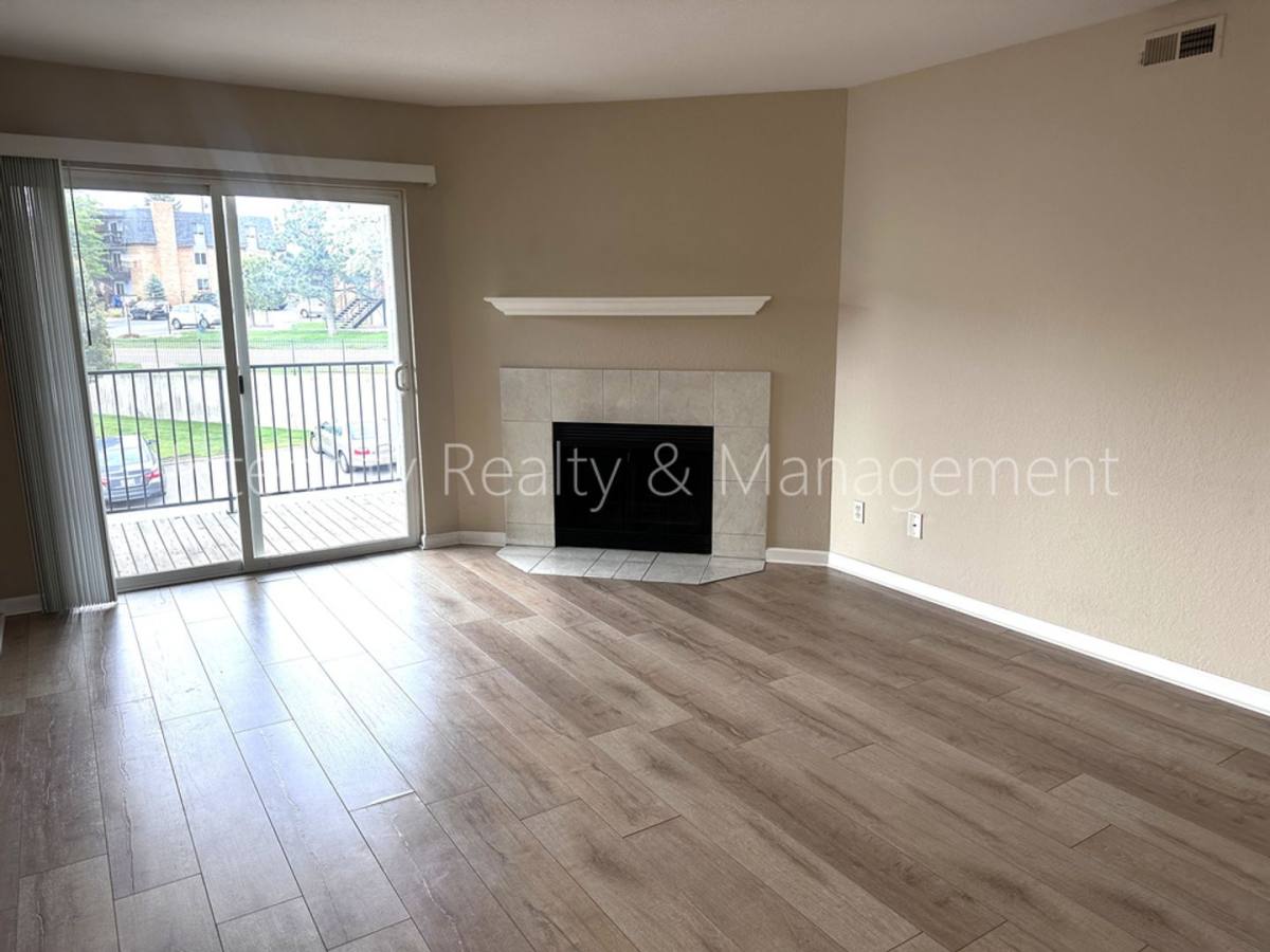 Condo for rent at 13095 W Cedar Dr, Denver, CO 80228