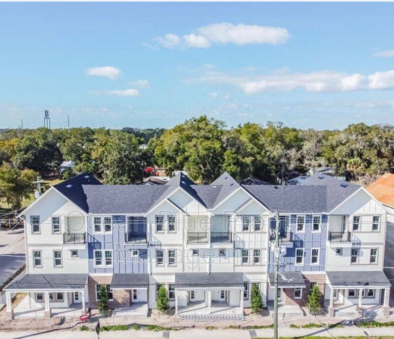 Townhouse for rent at 4140 N Nebraska Ave, Tampa, FL 33603