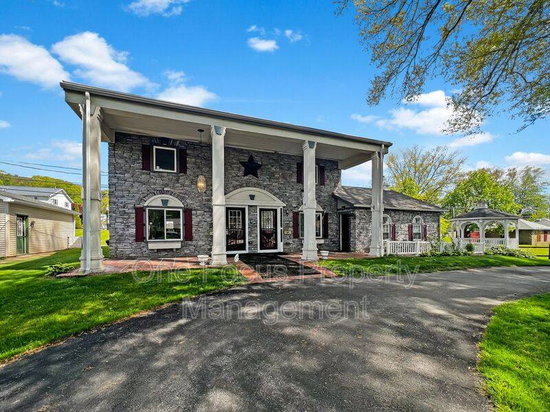 House for rent at 2734 Dove St, Williamsport, PA 17701