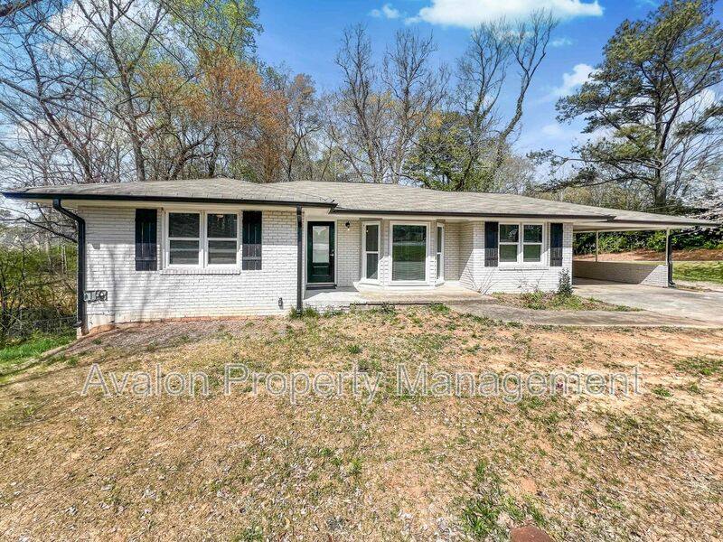 House for rent at 3301 Mars Hill Rd, Acworth, GA 30101