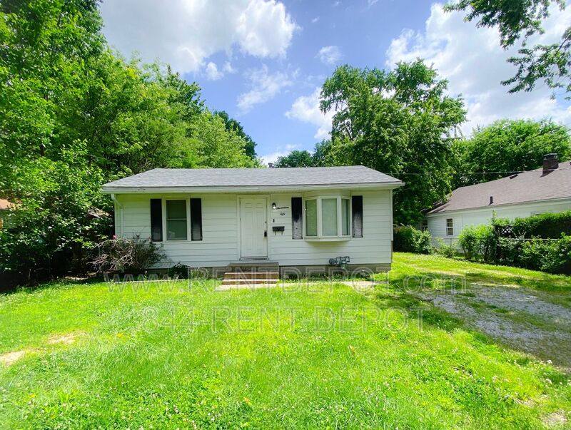 House for rent at 1752 Hawthorne Ave, Evansville, IN 47714