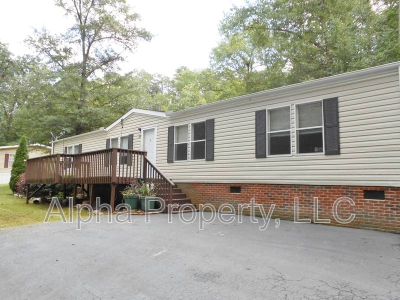House for rent at 1301 Carolina Country Club Rd, Spartanburg, SC 29302