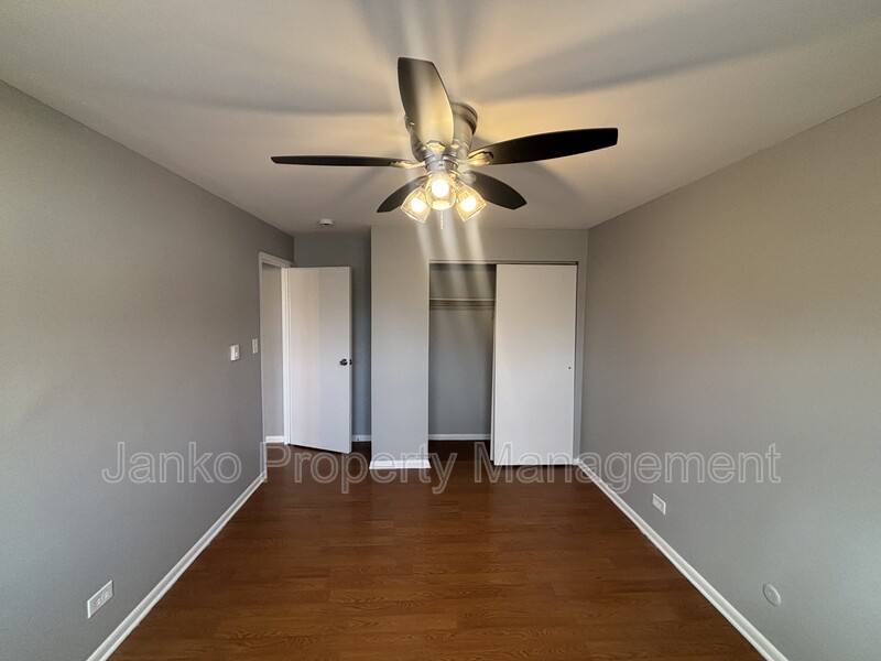 Apartment for rent at 474 W 14th Place #7, Chicago Heights, IL 60411