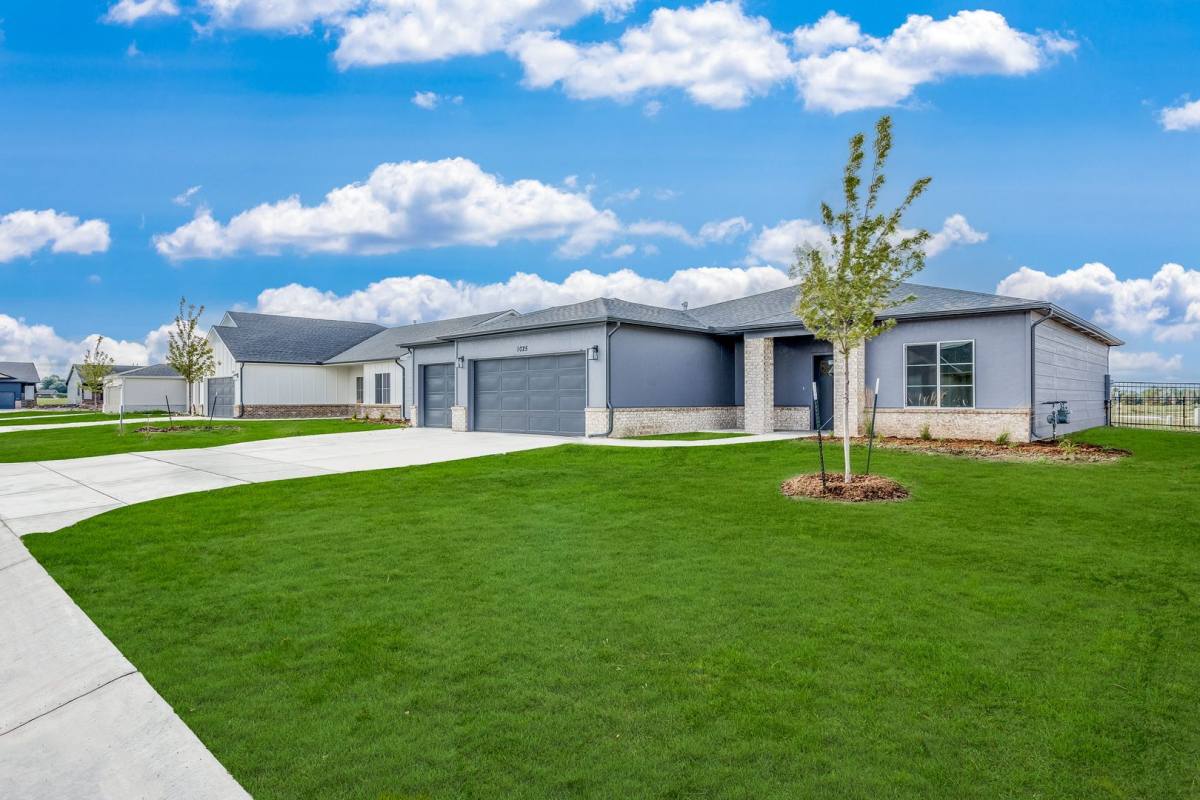 House for rent at 1029 W Longpath, Goddard, KS 67052