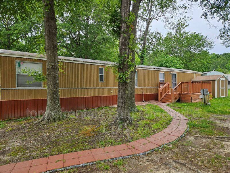 House for rent at 6 Willow Court, Simpsonville, SC 29680