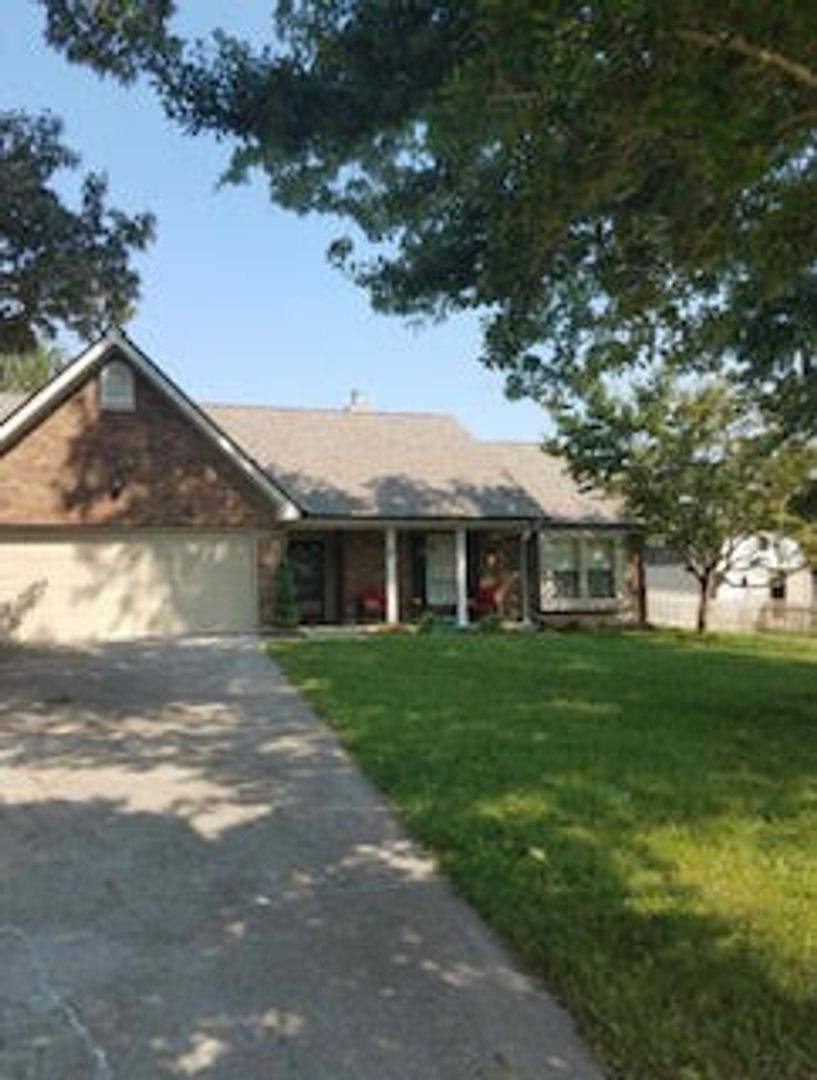 House for rent at 1704 Bay Wood Circle, Knoxville, TN 37922