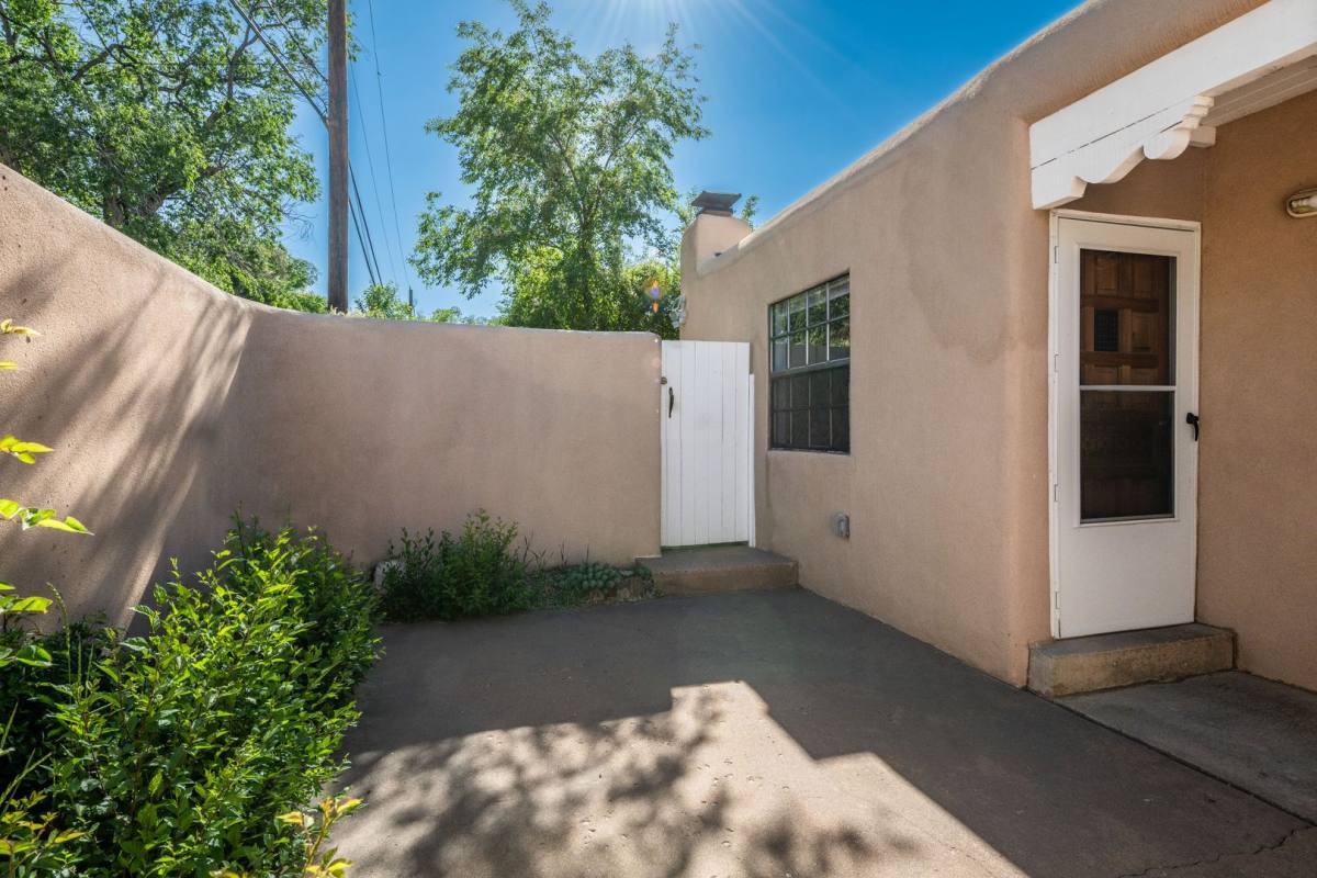 Apartment for rent at 516 Hillside Ave, Santa Fe, NM 87501