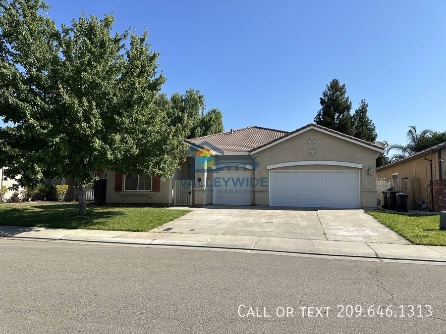 House for rent at 2555 Crestmore Circle, Stockton, CA 95206