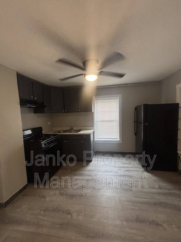 Apartment for rent at 5208 S Kenneth Ave #B, Chicago, IL 60632