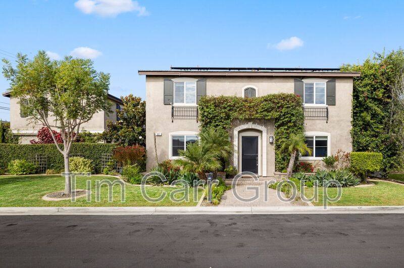 House for rent at 601 Powell Place, Newport Beach, CA 92663