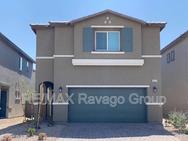 House for rent at 9920 Ullom Dr, Las Vegas, NV 89141