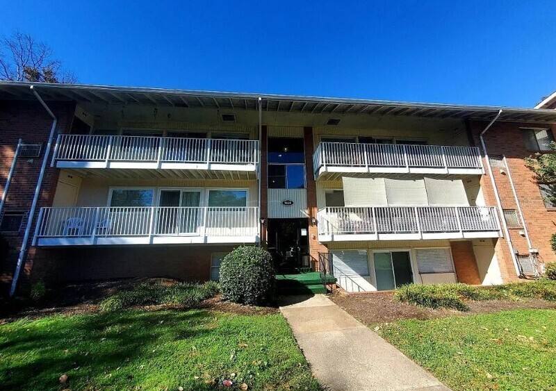 Apartment for rent at 5602 Crenshaw Rd #1624, Henrico, VA 23231