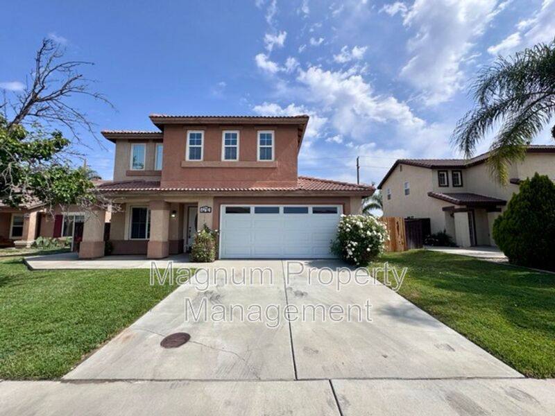House for rent at 4710 Country Grove Way, Hemet, CA 92545