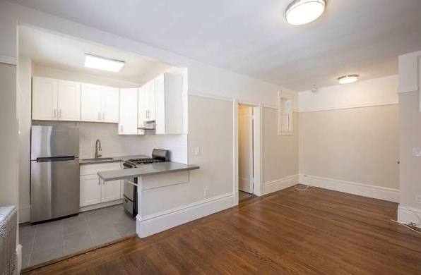 Apartment for rent at 424 Ellis St, San Francisco, CA 94102