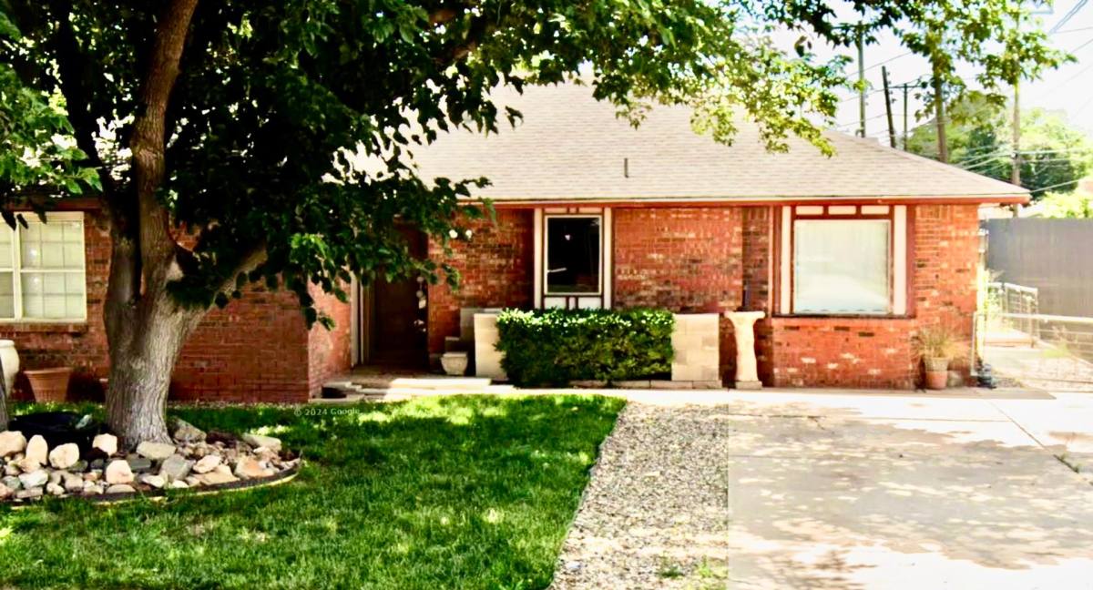 House for rent at 7006 Ave S, Lubbock, TX 79412