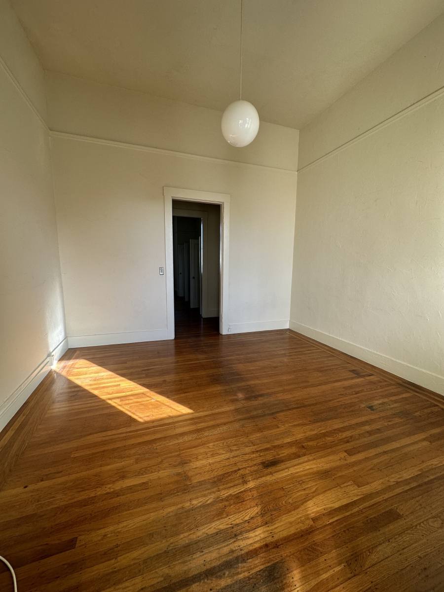Apartment for rent at 507 Steiner St #5, San Francisco, CA 94117