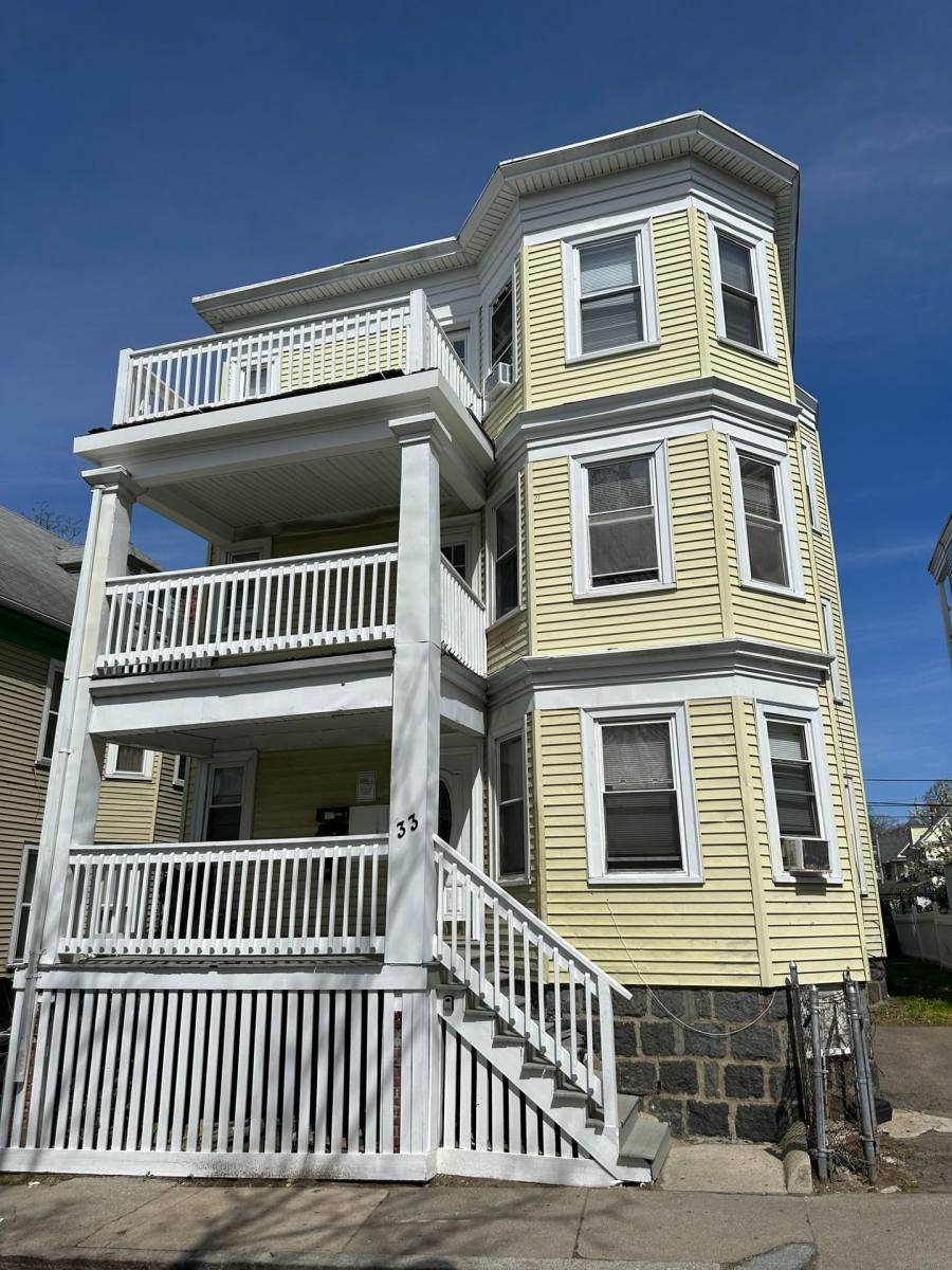 Apartment for rent at 33 W Tremlett St, Dorchester Center, MA 02124