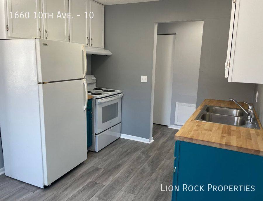 Apartment for rent at 1660 10th Ave #10, Newport, MN 55055