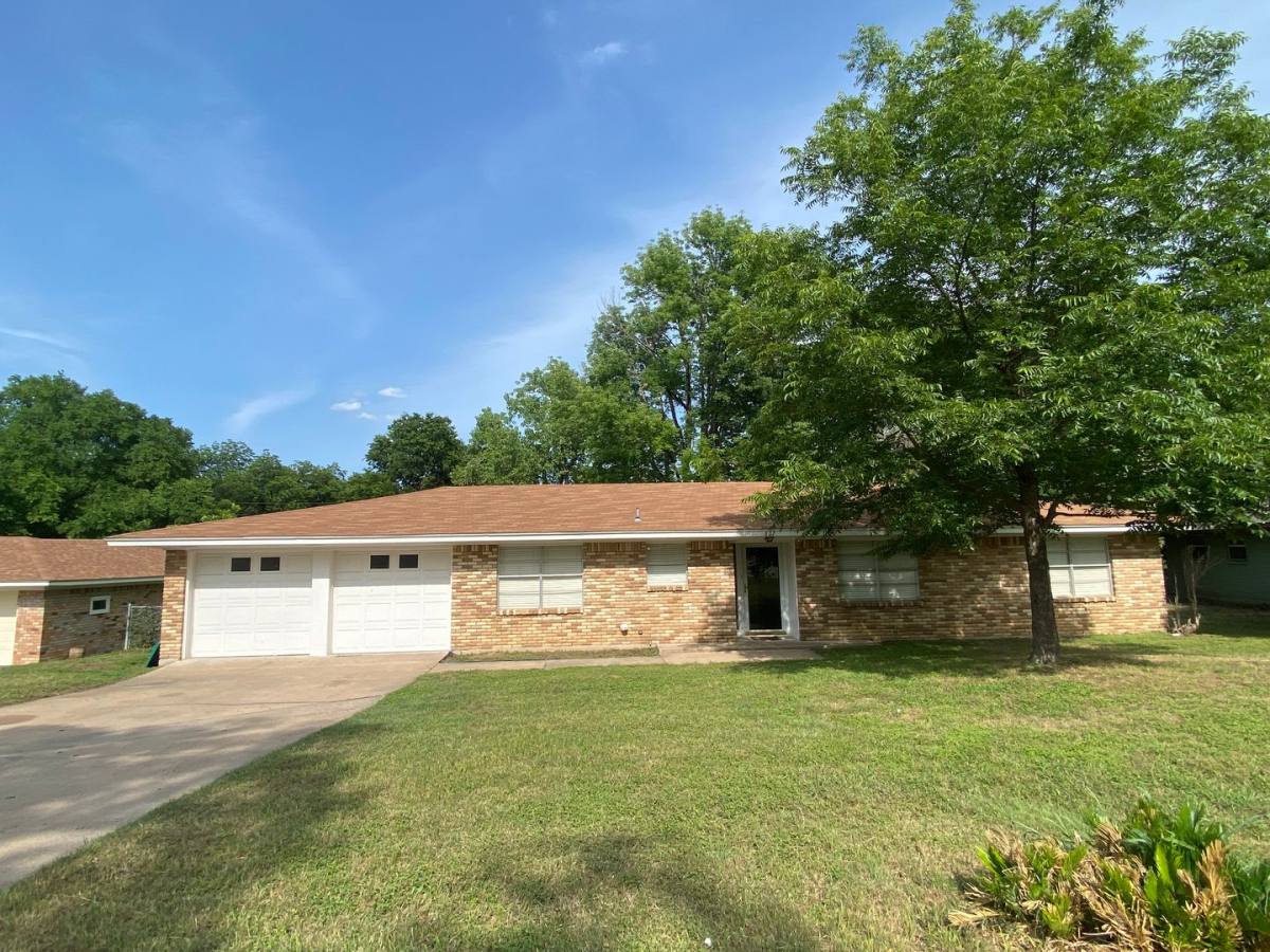 House for rent at 807 Forest Dr, Belton, TX 76513