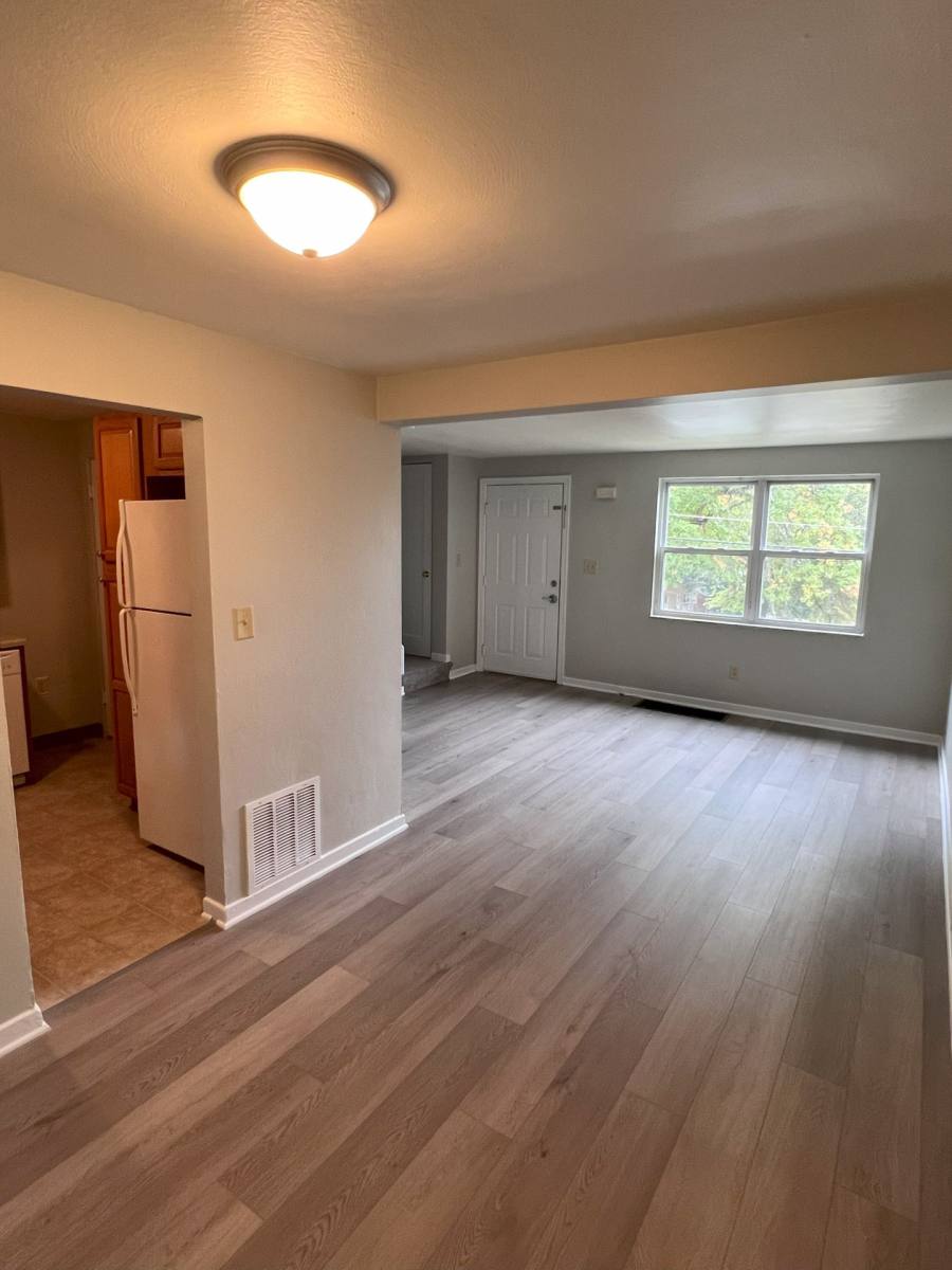 Townhouse for rent at 3367 Jameson Dr, Pittsburgh, PA 15227