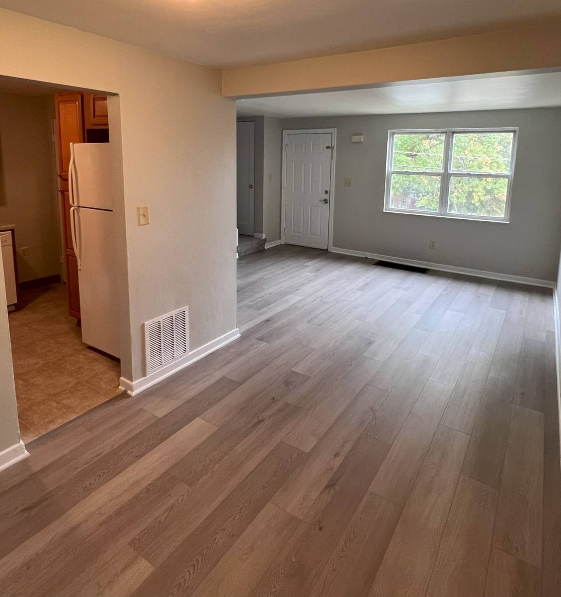 Townhouse for rent at 3367 Jameson Dr, Pittsburgh, PA 15227