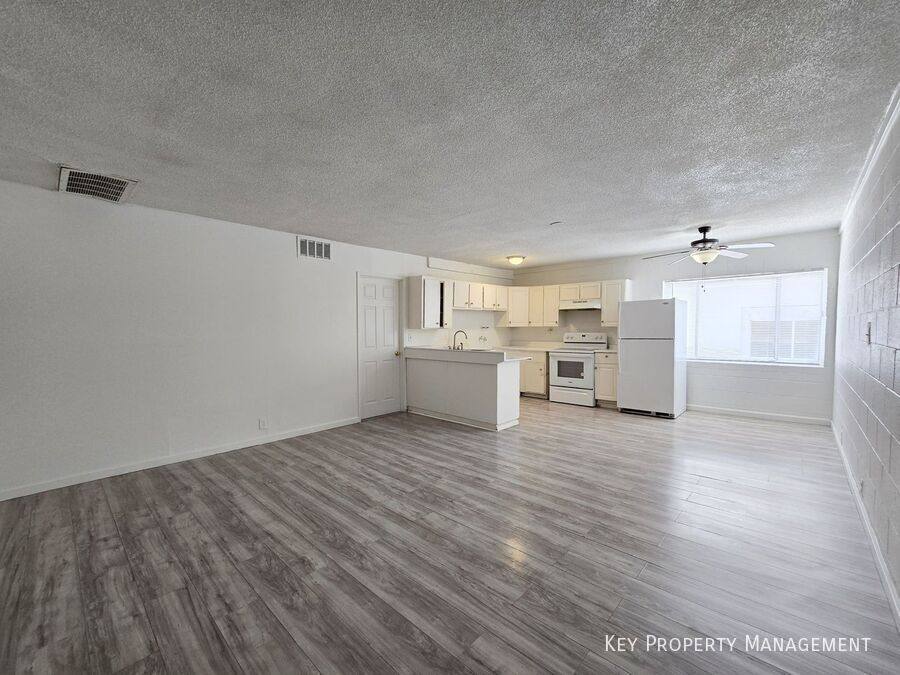 Condo for rent at 2913 Stewart Ave #3, Las Vegas, NV 89101