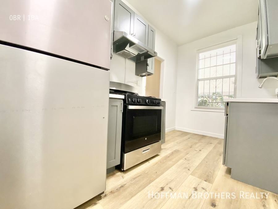 Apartment for rent at 960 S Oxford Ave #215, Los Angeles, CA 90006