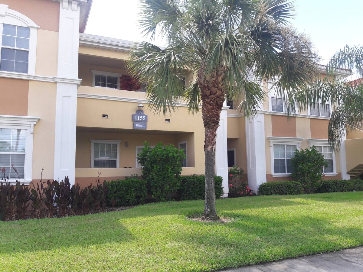 Condo for rent at 1155 Villagio Circle, Bldg #3, Sarasota, FL 34237