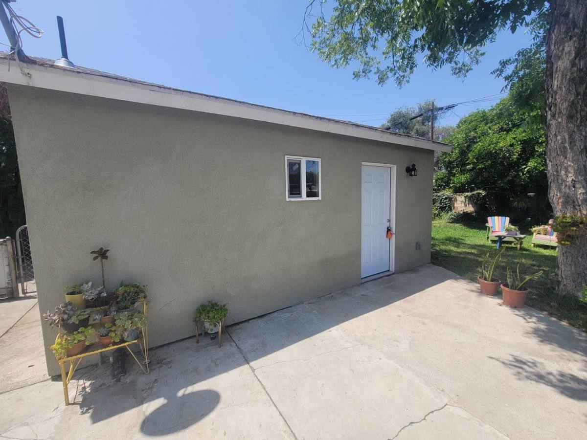 House for rent at 1127 Washington St, Redlands, CA 92374