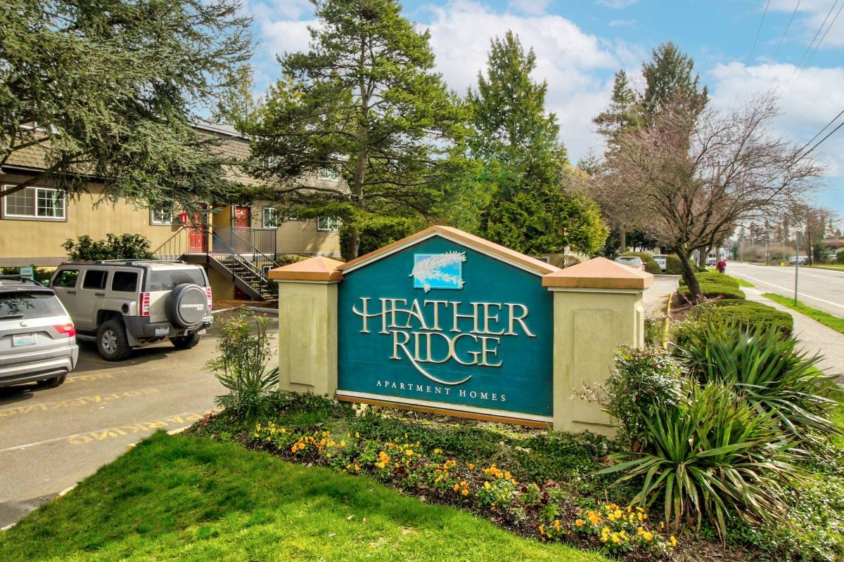 Apartment for rent at 20427 68th Ave W, Lynnwood, WA 98036