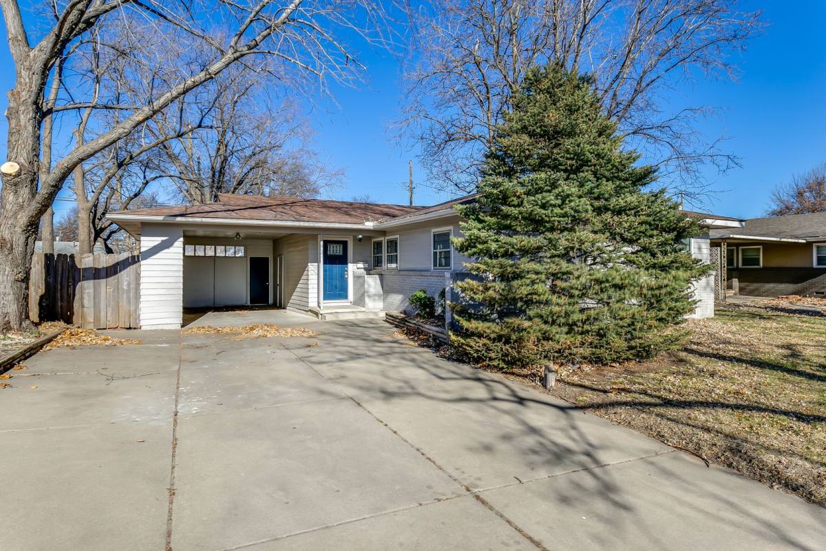House for rent at 1310 W 30th St S, Wichita, KS 67217