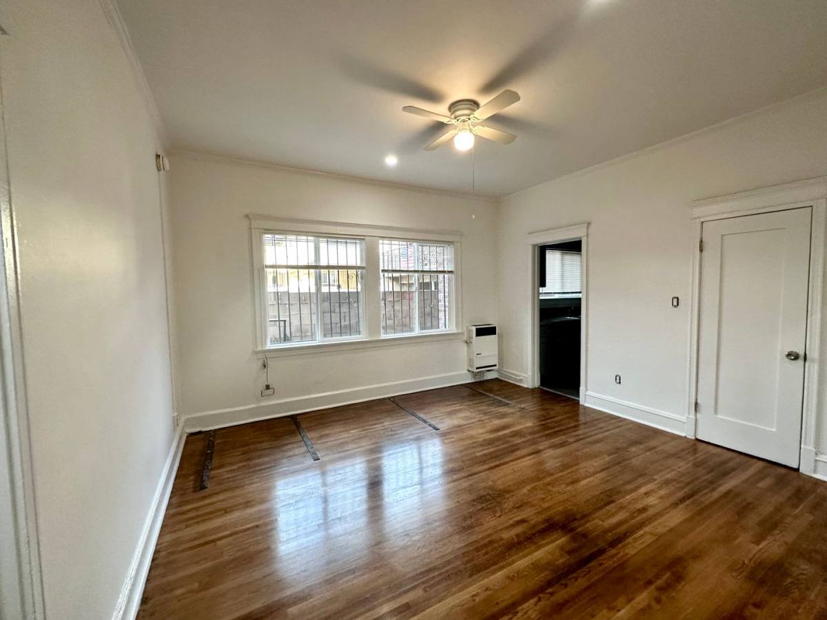Apartment for rent at 945 S Beacon Ave, Los Angeles, CA 90015