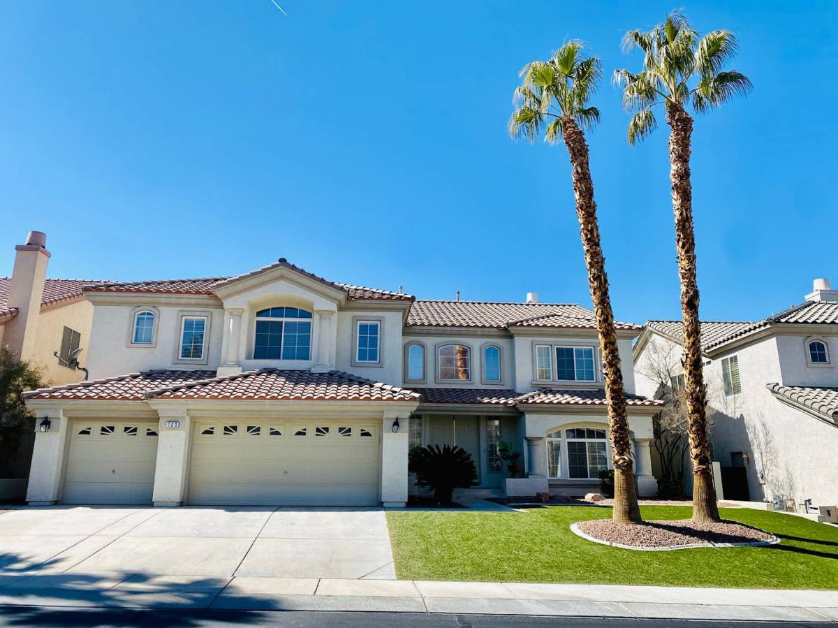 House for rent at 123 Cascade Lake St, Las Vegas, NV 89148